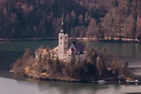 Opțiuni de călătorie în Slovenia cu mașina