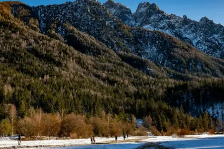 Cestování autem po Slovinsku: zážitky podél dálnic